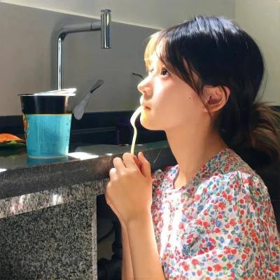 小心没有影子的人